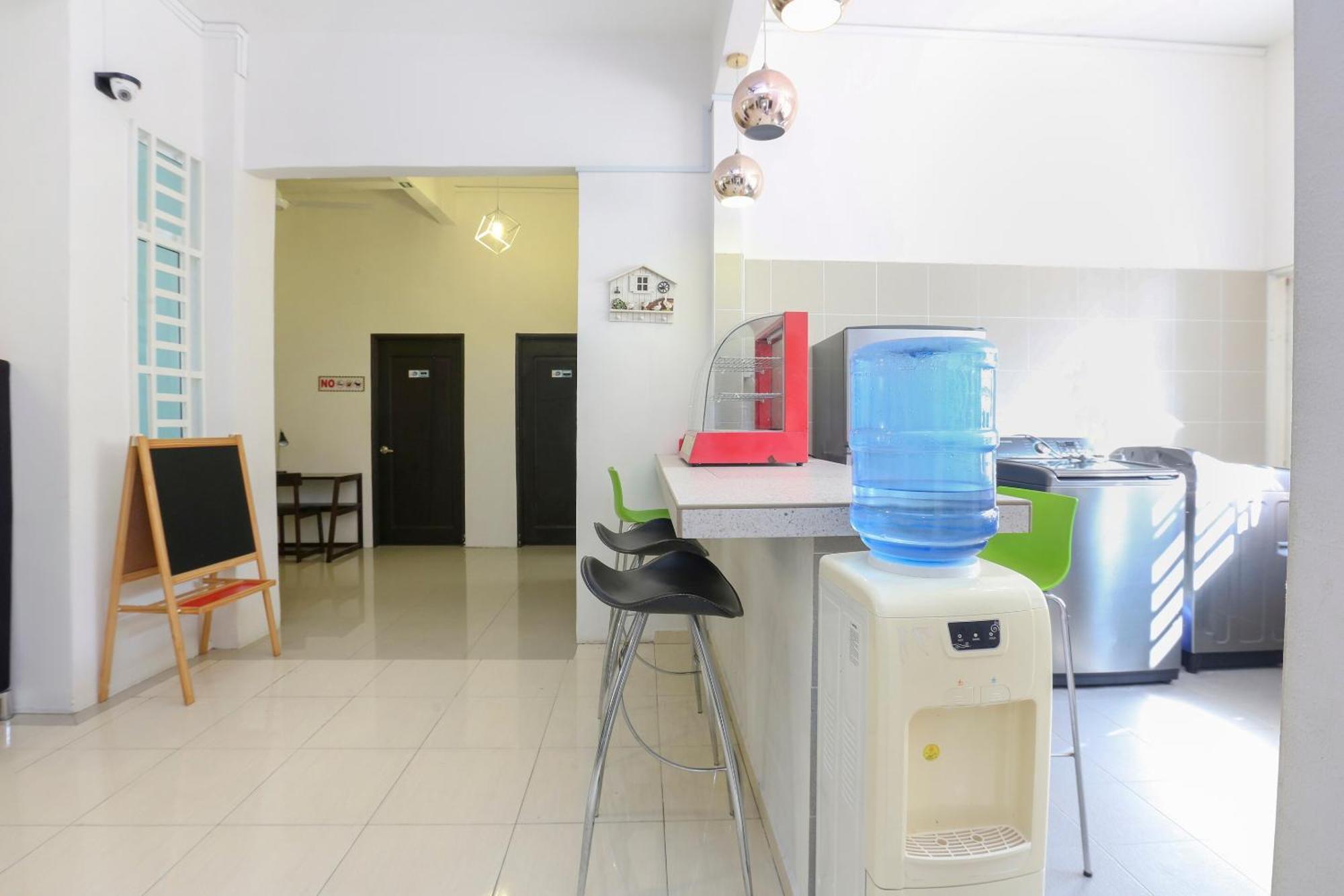 Oyo 90132 Come Inn Premium Kuala Terengganu Esterno foto